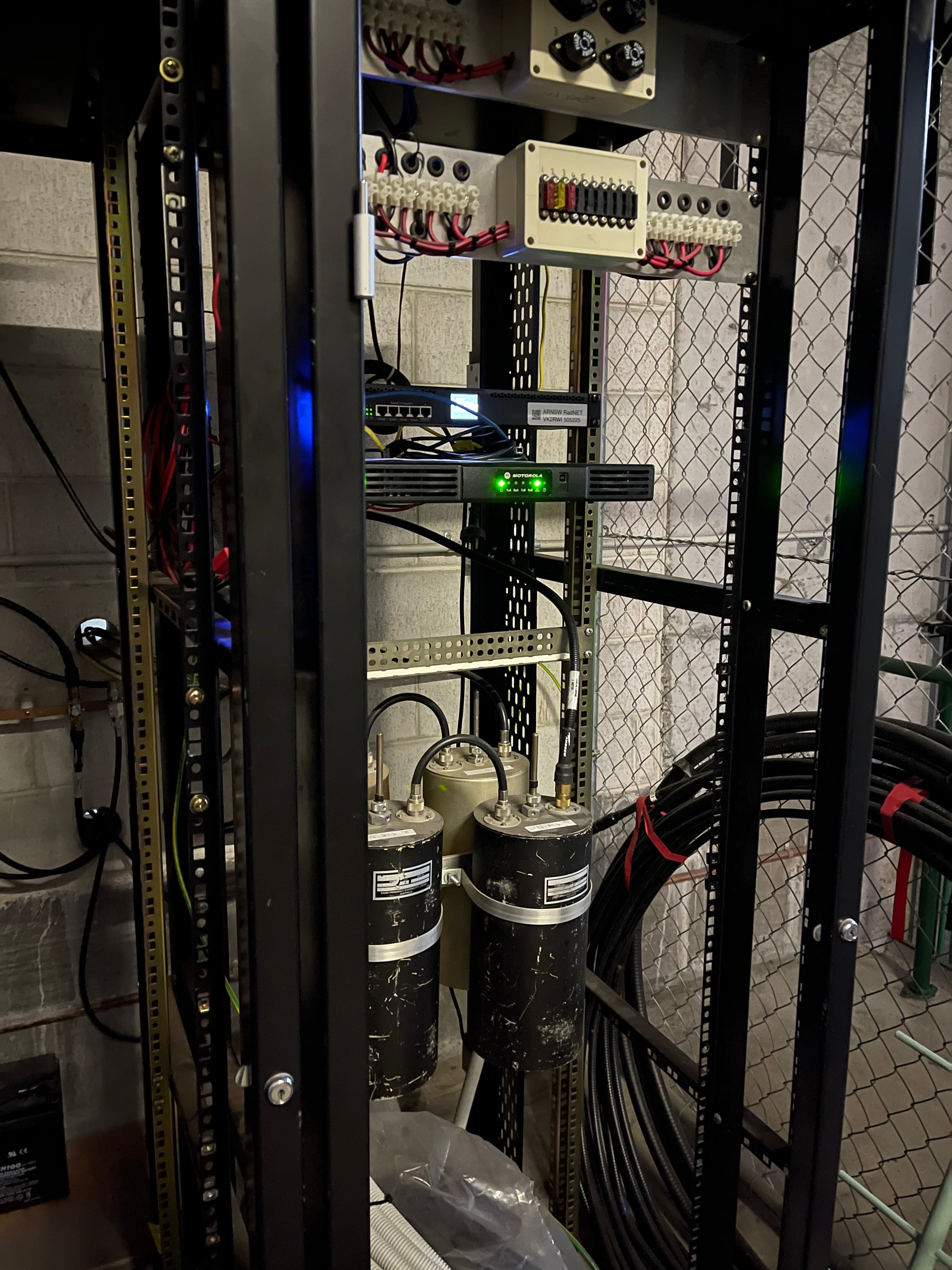 VK2RHT Rack 2